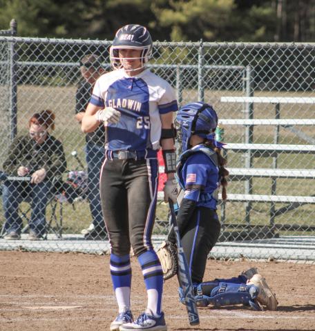 Gladwin softball swept by Pinconning