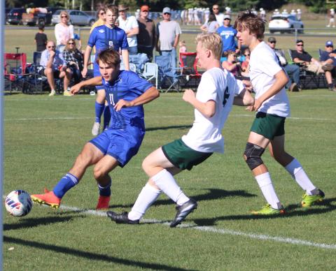 Gladwin soccer team finds scoring touch in a pair of victories