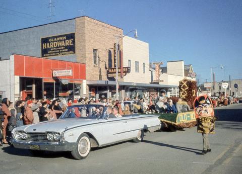 A LOOK BACK IN TIME | GLADWIN CHRISTMAS PARADE 1961