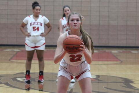 Beaverton Girls Basketball, back on winning track for one game