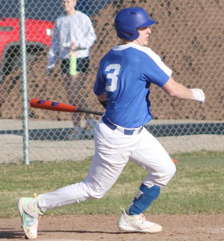 Gladwin sweeps Pinconning to open JPC baseball campaign