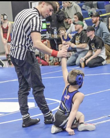 YOUTH WRESTLING