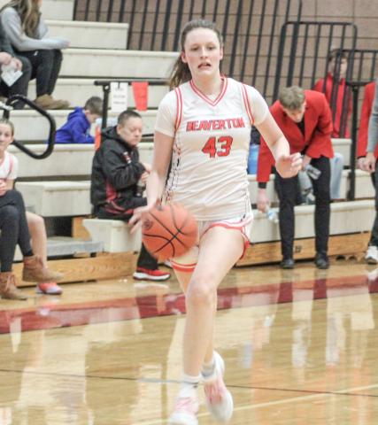 Freshman center Taryn Roberts and Beaverton continued to dominate the Jack Pine Conference with two more big wins last week.