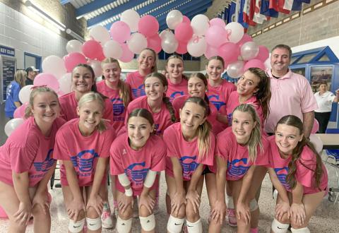 DIG PINK EVENT RAISES FUNDS