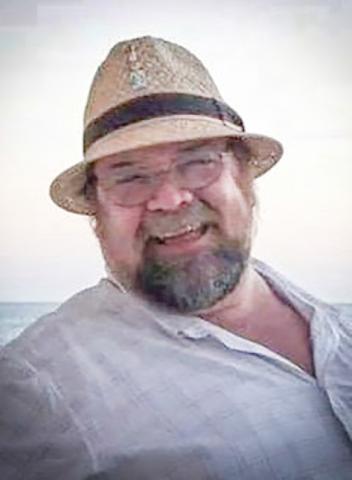Daniel Lee Lambdin