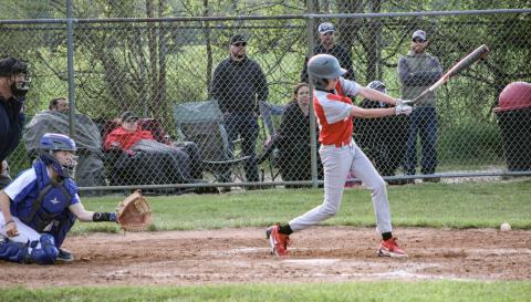 GLADWIN JV BASEBALL SWEEPS BEAVERS