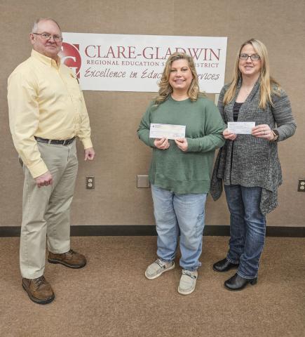 Gladwin Knights of Columbus issue donations to several local charities