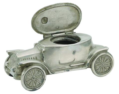 When’s the last time you saw a car like this on the road or needed an inkwell to write? Antiques can remind us of how much and how quickly styles and technology change. MORFORD’S ANTIQUE ADVERTISING AUCTIONS