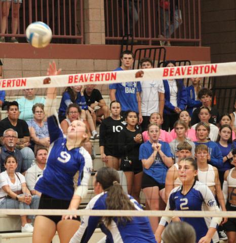 Chloe Mausolf and Gladwin spiked a pair of Jack Pine Conference rivals last week to remain undefeated in conference play.