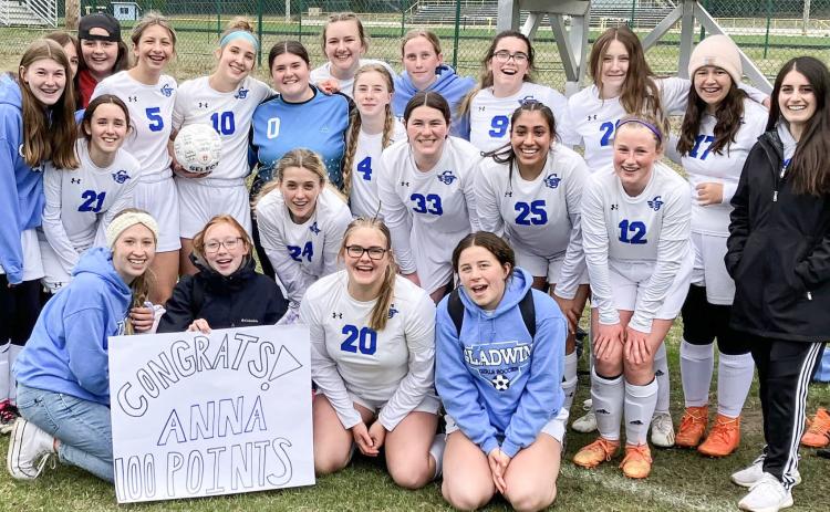 Historic milestone for Anna Seebeck as the Flying G’s shutout Roscommon 8-0