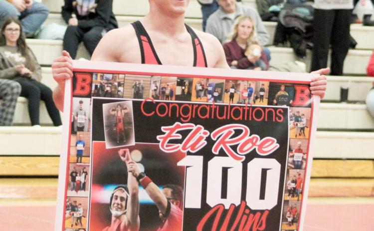 Flying G’s, Beavers win wrestling titles at tourney
