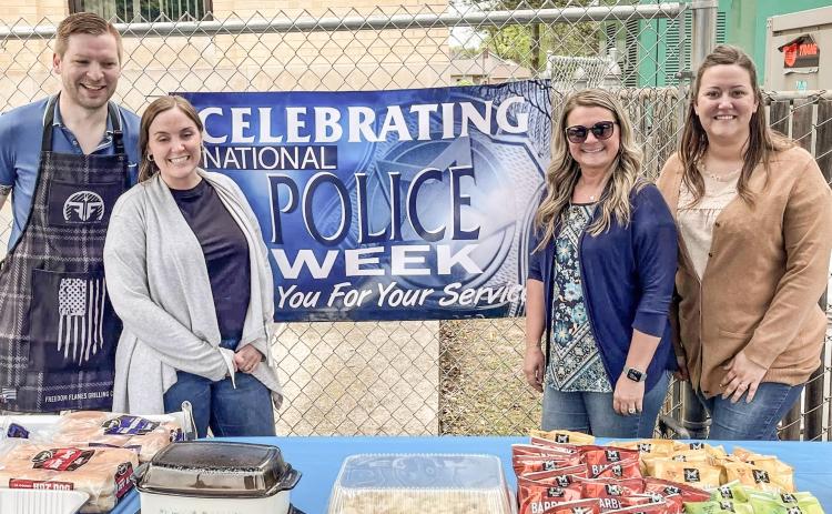 GLADWIN PROSECUTOR HOSTS BBQ FOR LAW ENFORCEMENT