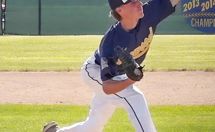 Carter McLaren delivers a pitch versus the MidMichigan Beavers.