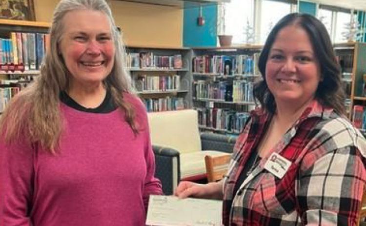 EASTERN STARS MAKE DONATION TO GCDL