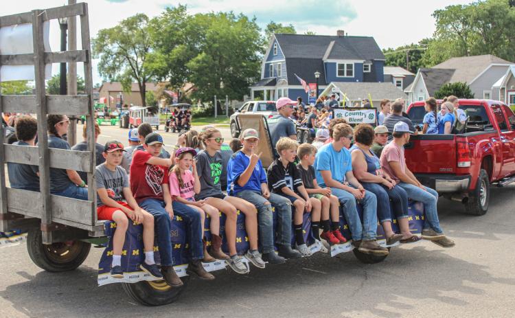 On July 9, the Gladwin County Fair Parade went down Main Street. There were many different parade floats, demolition derby cars, and horses that were in the parade. The Gladwin County Fair began Tuesday, July 11, and will continue through Saturday, July 15.