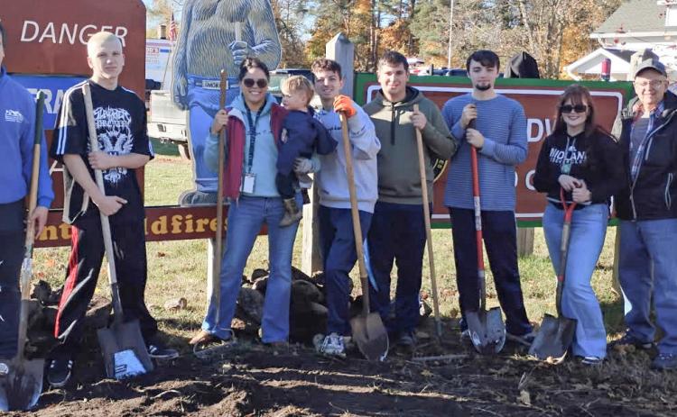 Skeels Christian School students dig in