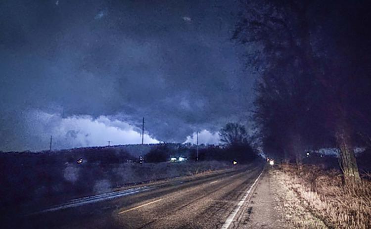 Record low Great Lakes ice jump-starts Michigan’s severe weather season