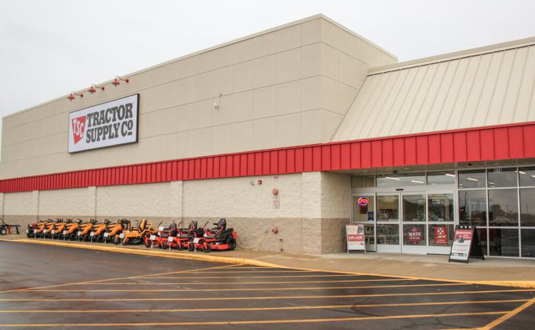 Tractor Supply opens new store in Gladwin