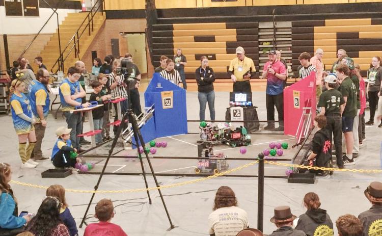 Beaver Tech opens robotics season