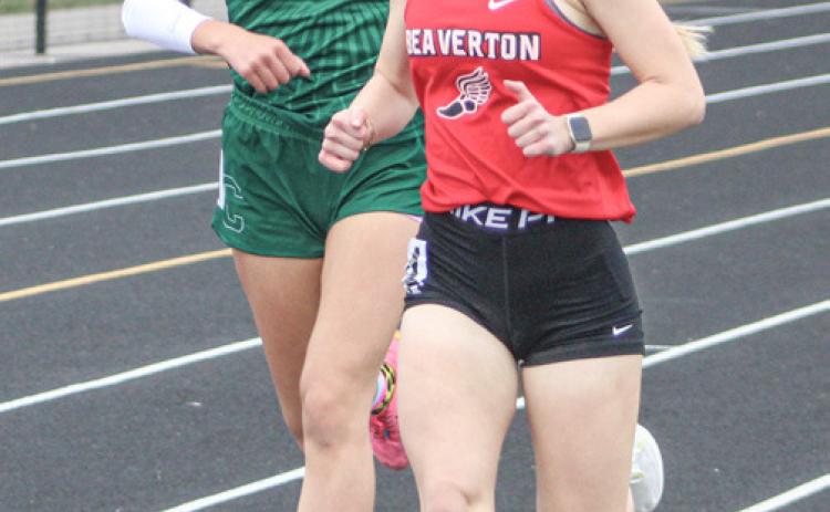 Tessa Wohlschlegel runs the 1,600 meters.